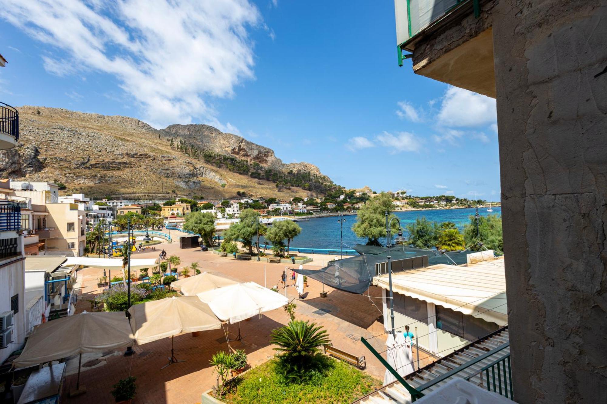 La Piazzetta A Mare Holiday House สเฟอร์ราคาวาลโล ภายนอก รูปภาพ